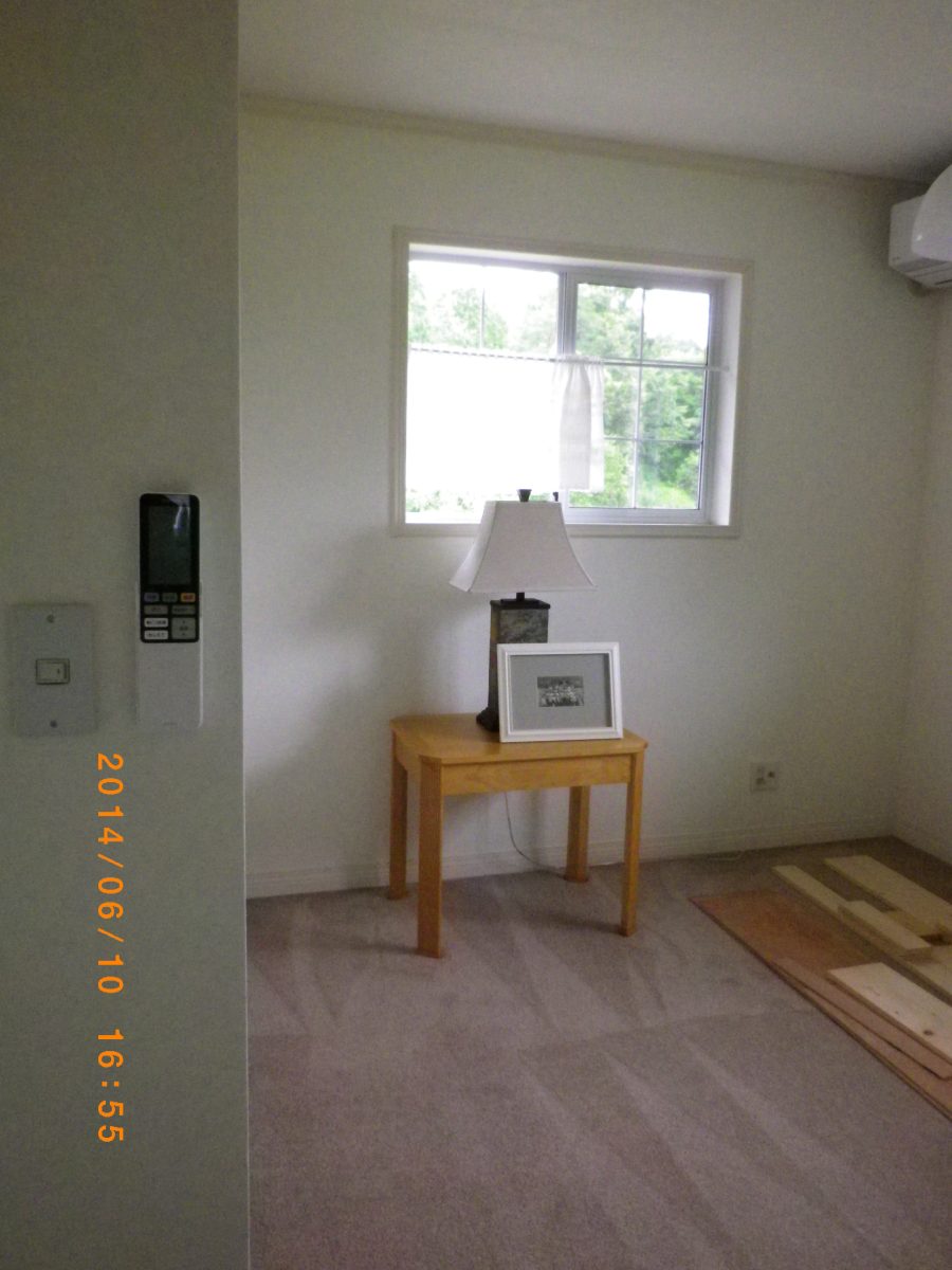 家具4　サイドテーブル